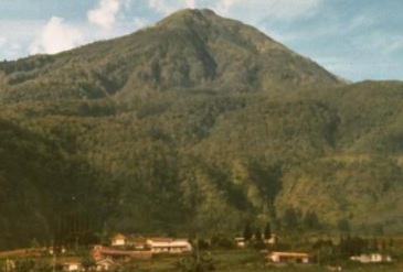 Sejarah Gunung Lawu