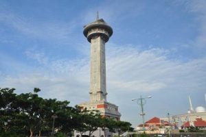 Menara Masjid Agung Jawa Tengah