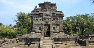 Candi Ngawen