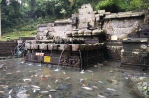 Bangunan Candi Jolotundo